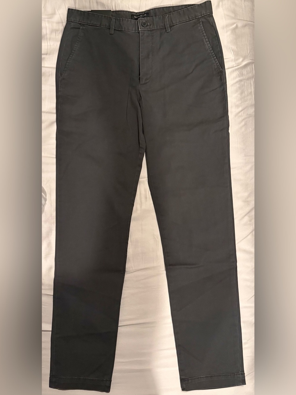 Banana Republic Flint Grey Slim Lived-In Chino, 32/32